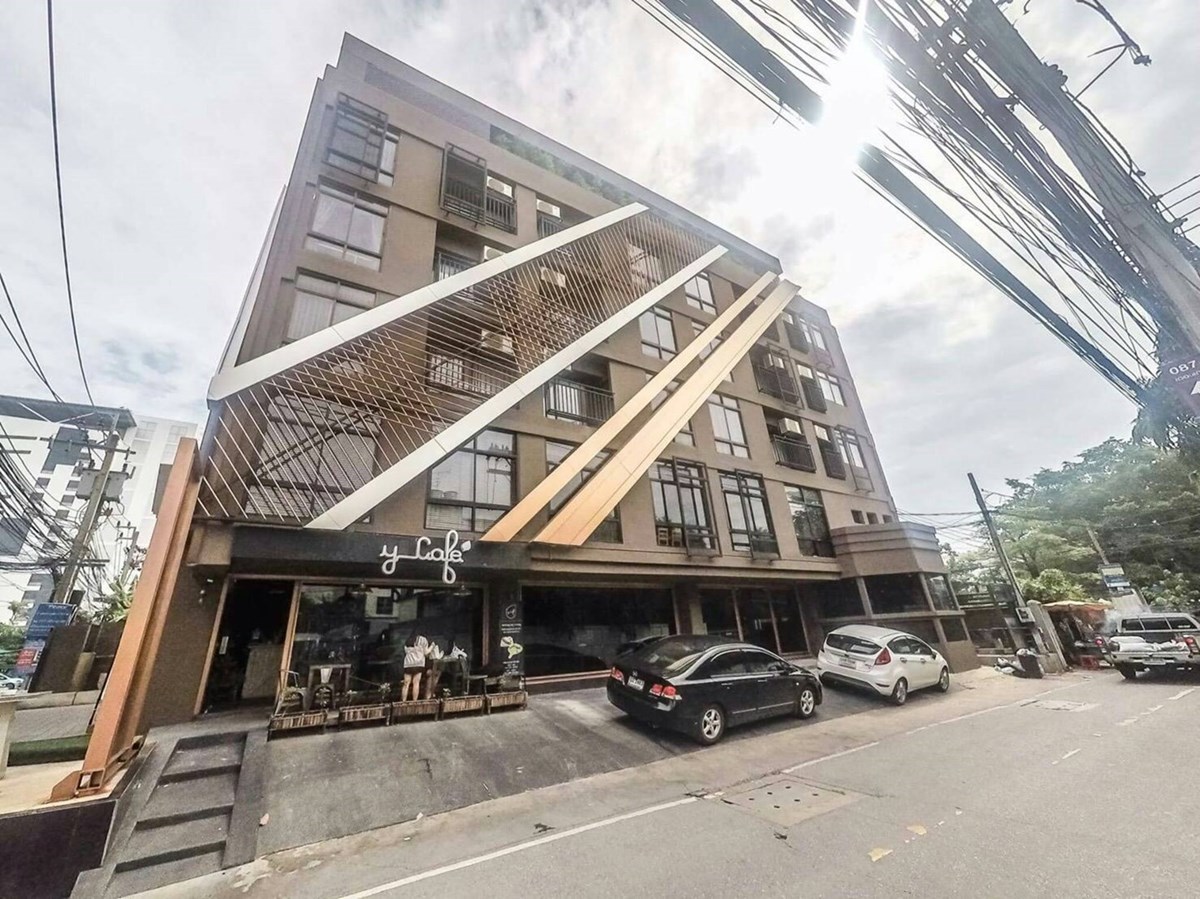 ****Selling Hotel + office + co-working space + home penthouse at top floor - Hotel -  - 
