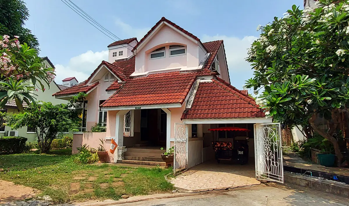 3-storey villa 350m from Suan Son Beach, Ban Phe, Rayong - House - Suan Son - Pinary Park