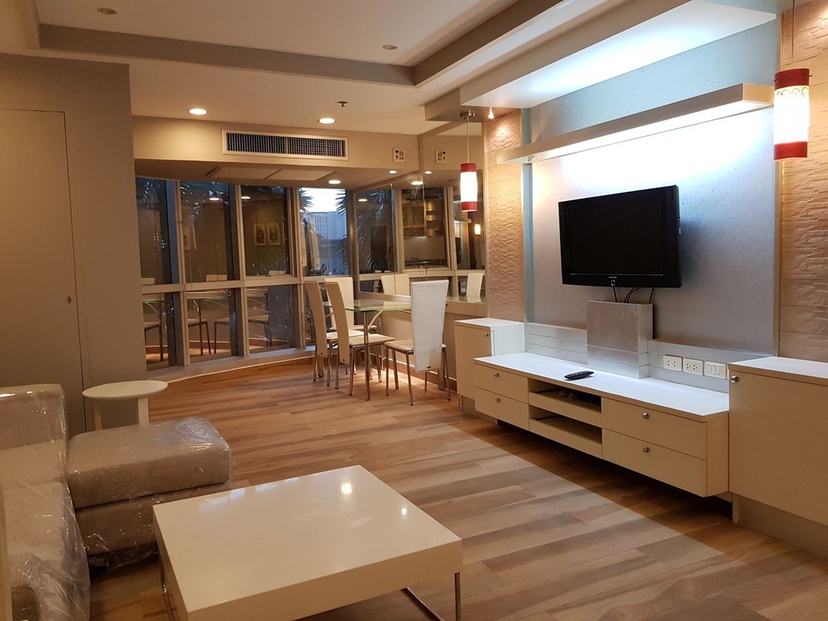 The Trendy 2 bedroom condo for rent - Condominium - Khlong Toei Nuea - Nana