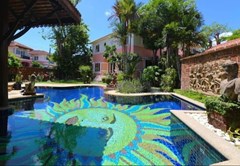 Poolhouse
