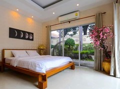 bedroom6