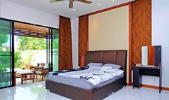 Masterbed
