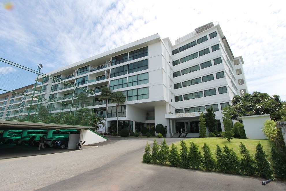 frontbuilding