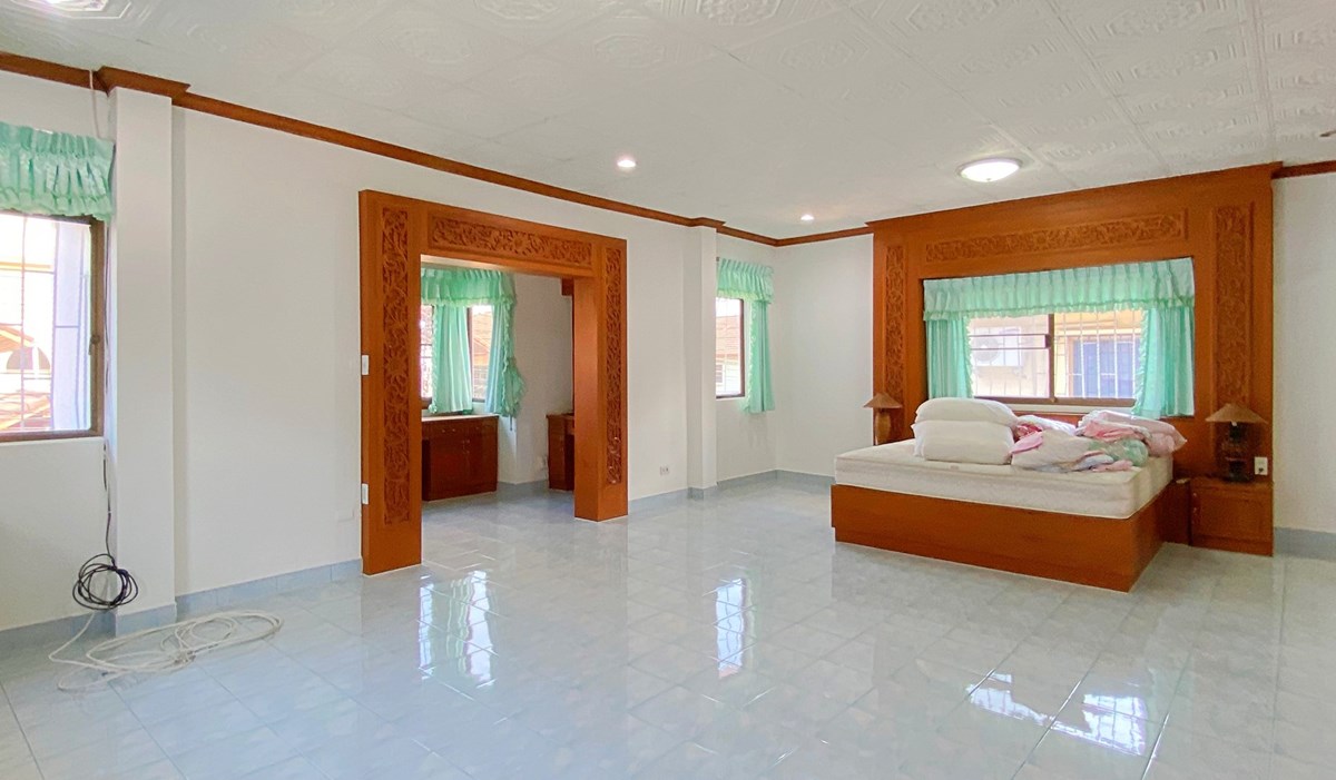 masterbed2 masterbed2