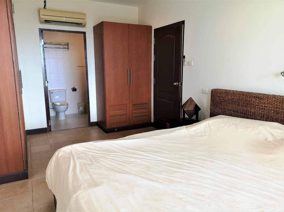 masterbed1 masterbed1