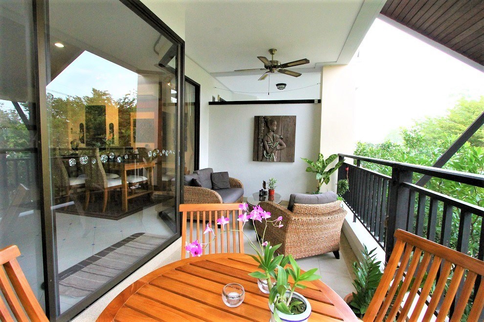 balcony1