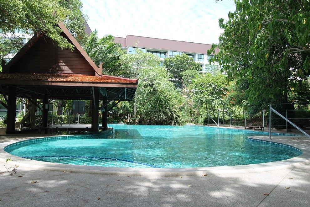 pool1