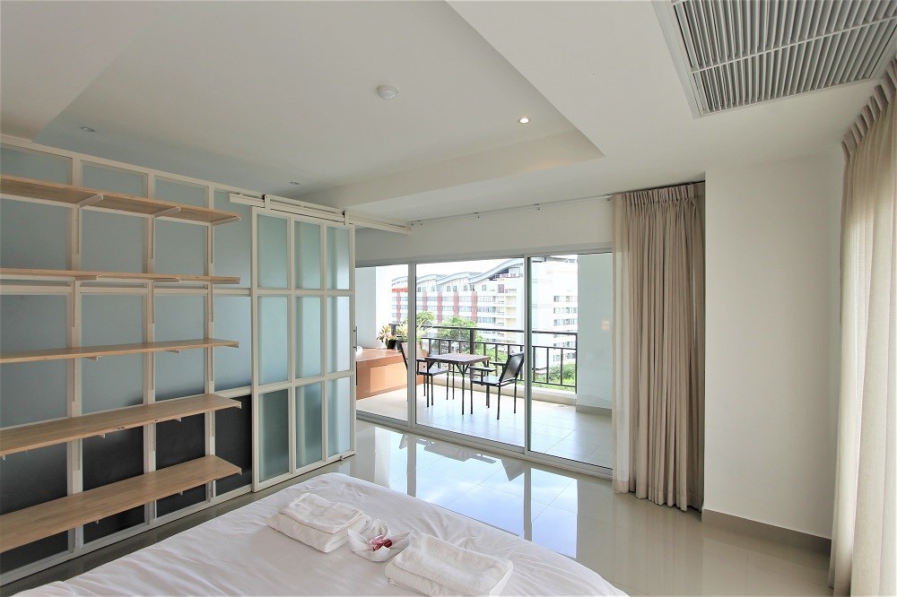 bedroom1