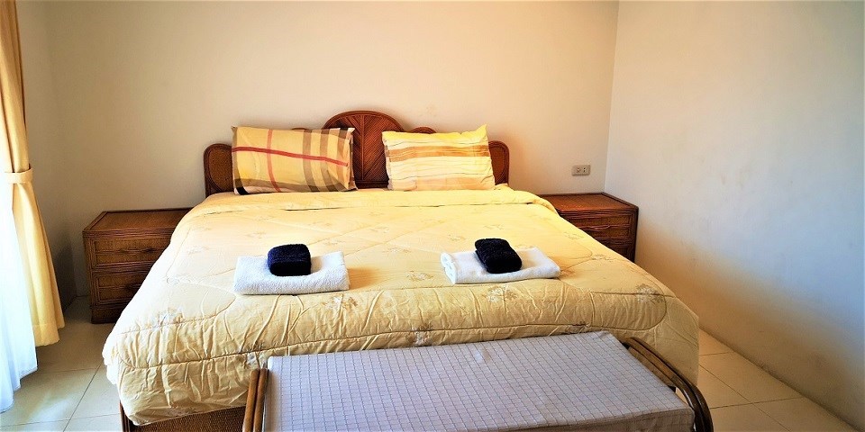 masterbed1 masterbed1